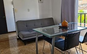 Agradable apartamento con excelente ubicación